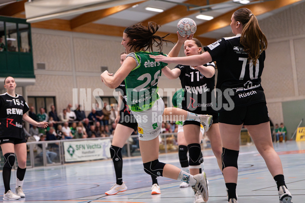 Handball I Frauen I Saison 2025-2026 I 3. Liga Staffel Nord I 20. Spieltag I SC SFN Vechta - SV Henstedt-Ulzburg0005 | jns.sportfotos - Realisiert mit Pictrs.com