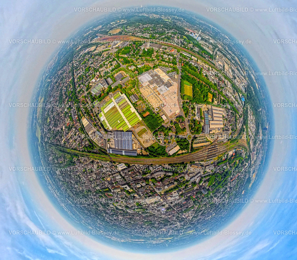 Oberhausen250590305BERO-Center | Luftbild, Bero-Center Einkaufszentrum, Carl Spaeter GmbH Stahlhändler Werksgelände, Hbf Hauptbahnhof Oberhausen, Erdkugel, Fisheye Aufnahme, Fischaugen Aufnahme, 360 Grad Aufnahme, tiny world, little planet, fisheye Bild, Bero-Zentrum, Oberhausen, Ruhrgebiet, Nordrhein-Westfalen, Deutschland