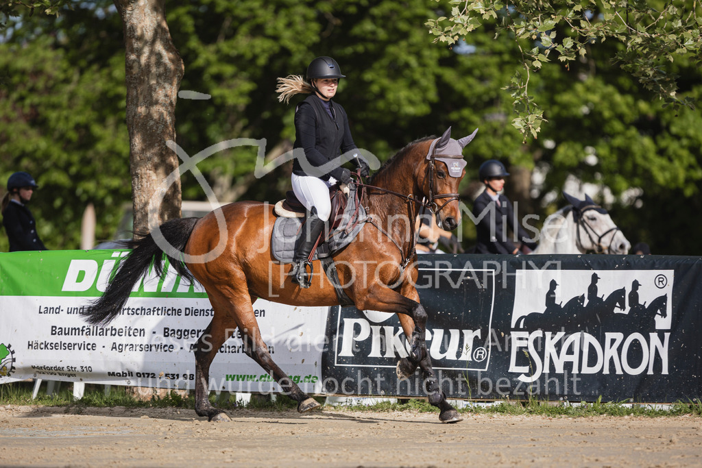 250503_SpengeW_A2-Spr-635 | Deine schönsten Turniermomente als professionelle Fotos! Entdecke hochwertige Pferdesport-Fotografie im Online-Shop. Jetzt Fotos finden & bestellen!