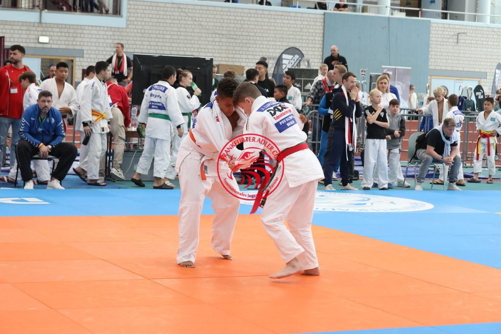 1J7A1983 | Fotos vom Adler Cup - Pictures from Adler Cup

Hier findet Ihr alle Eindrücke und großen Momente der Adler Cup Wochenenden. Here you will find all impressions and great moments of the Adler Cup weekends. - Realisiert mit Pictrs.com