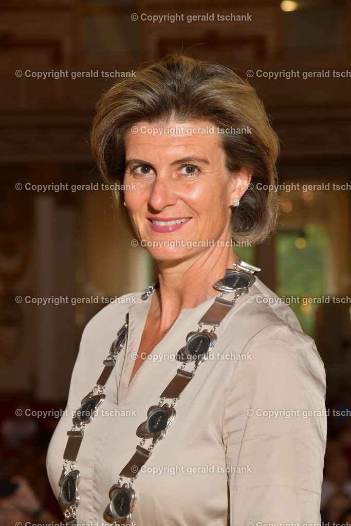 DSC_4020 | Wählen Sie hier bitte Ihr bestes Foto aus, mit diesem Bild wird Ihr Set produziert. Sollten Sie kein Bild wählen oder mehrere suchen wir das Beste aus!