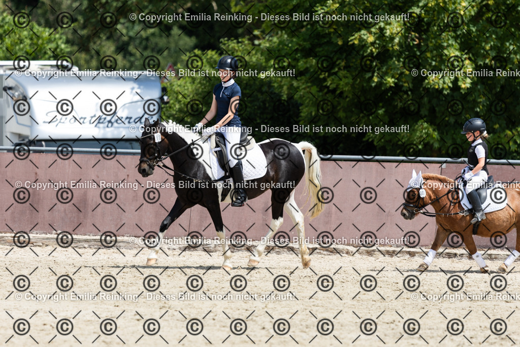 CL5A3649 | Emilia Reinking Fotografie - Realisiert mit Pictrs.com