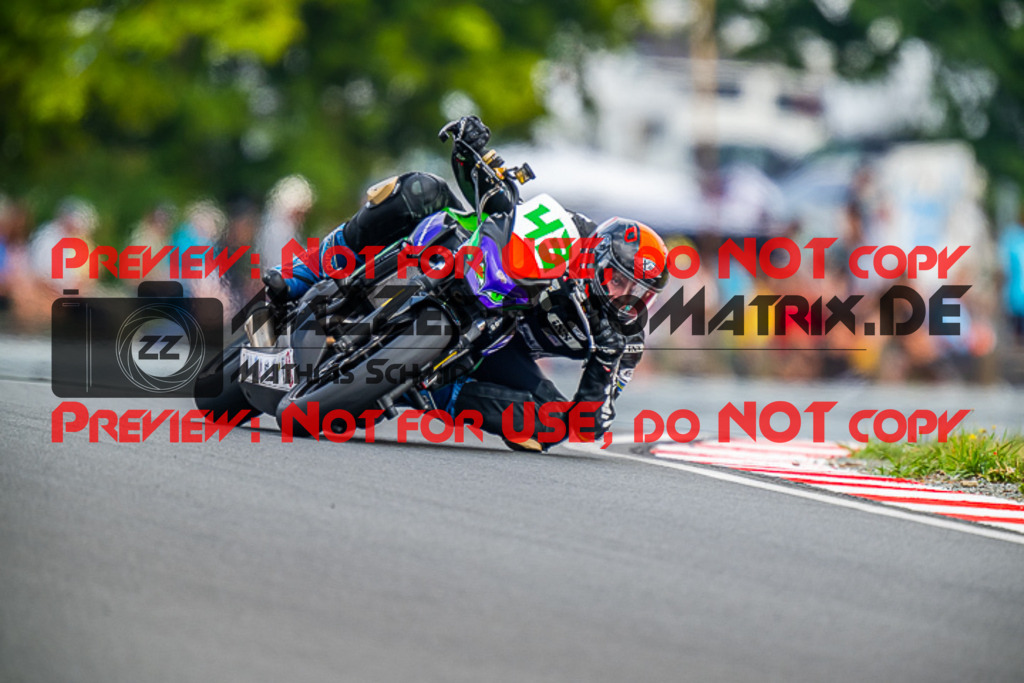 MaZZes_FotoMatrix_220723_6215 | IDM1000