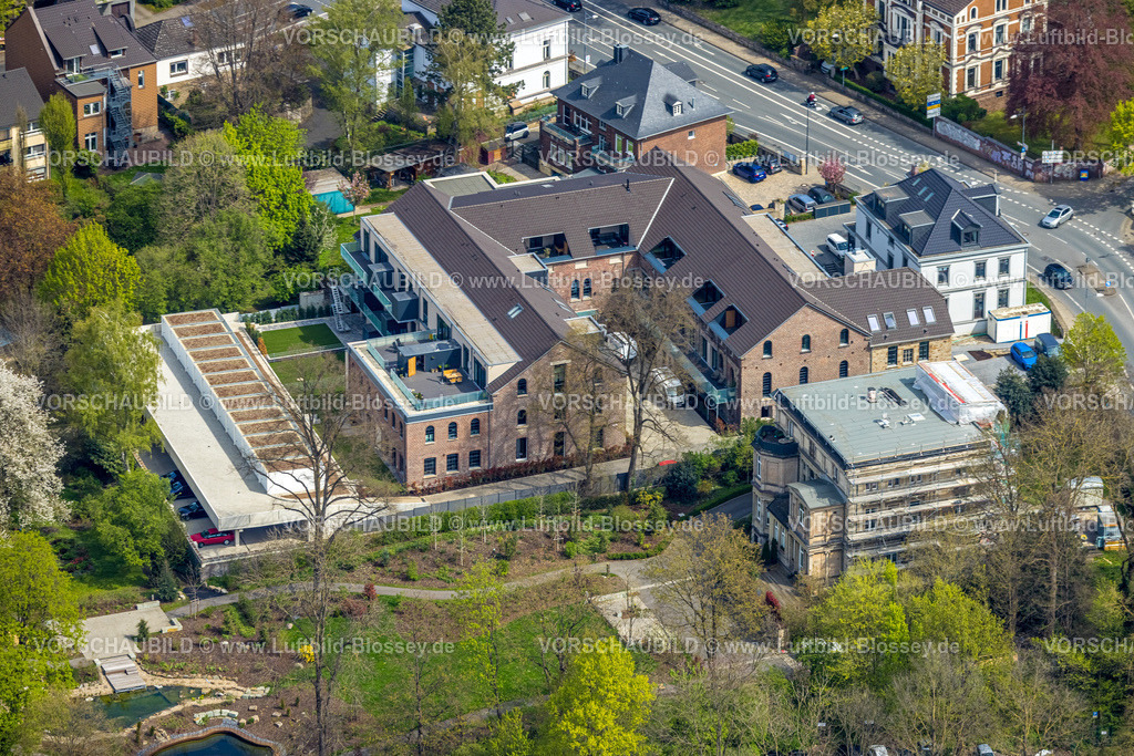 Witten230402558 | Luftbild, Baustelle Wohnhäuser für Lofts auf dem ehemaligen Scharfen Gelände sowie Scharfen Villa und Gustav Lohmann Villa, Witten, Ruhrgebiet, Nordrhein-Westfalen, Deutschland