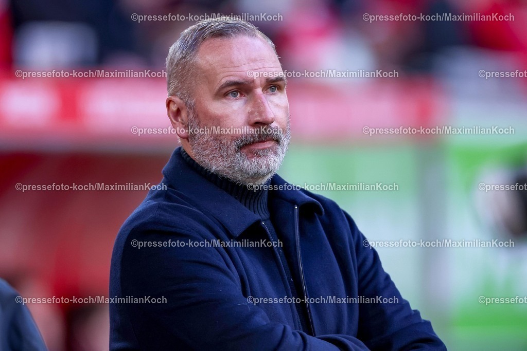 F9510042601002 | 10.04.2026, Fußball, Fortuna Düsseldorf - Holstein Kiel, 2. Fußball Bundesliga, Herren, Merkur Spiel-Arena, 29. Spieltag, Saison 2025 2026: Cheftrainer Tim Walter  (Holstein Kiel #hc)   DFB regulations prohibit any use of photographs as image sequences and or quasi-video.