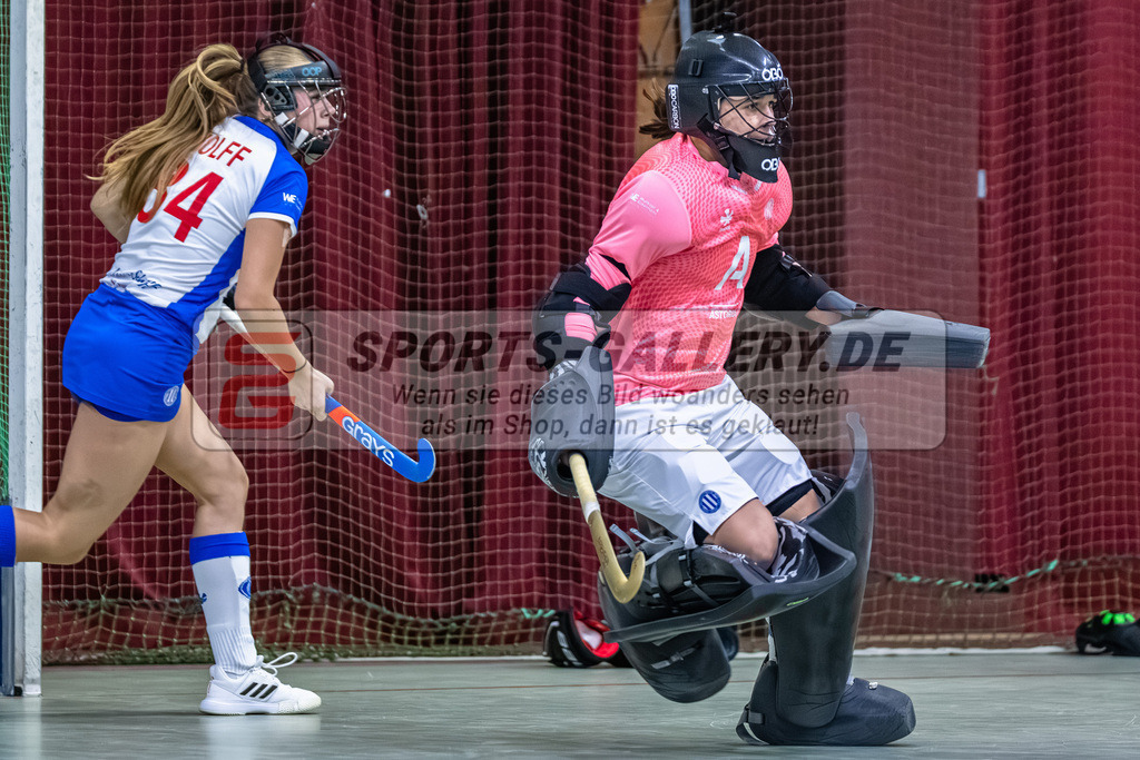 SM_20260110-DZ9_9556-2 | 1.Bundesliga Hallenhockey  (W) UHC - GTHGC / 7:4 (4:3)