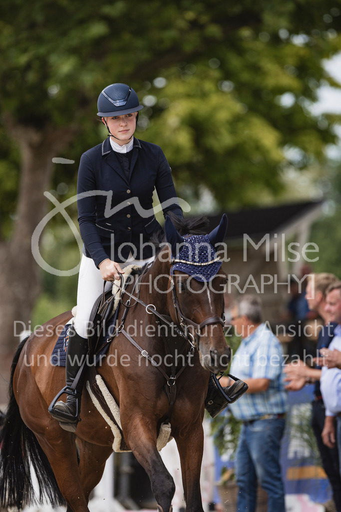 250711_BHO_A2-Spr-2-254 | Deine schönsten Turniermomente als professionelle Fotos! Entdecke hochwertige Pferdesport-Fotografie im Online-Shop. Jetzt Fotos finden & bestellen!