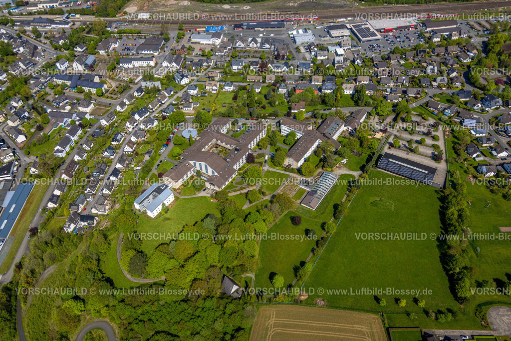 Bestwig230501097 | Luftbild, Bergkloster Bestwig, Bestwig, Sauerland, Nordrhein-Westfalen, Deutschland