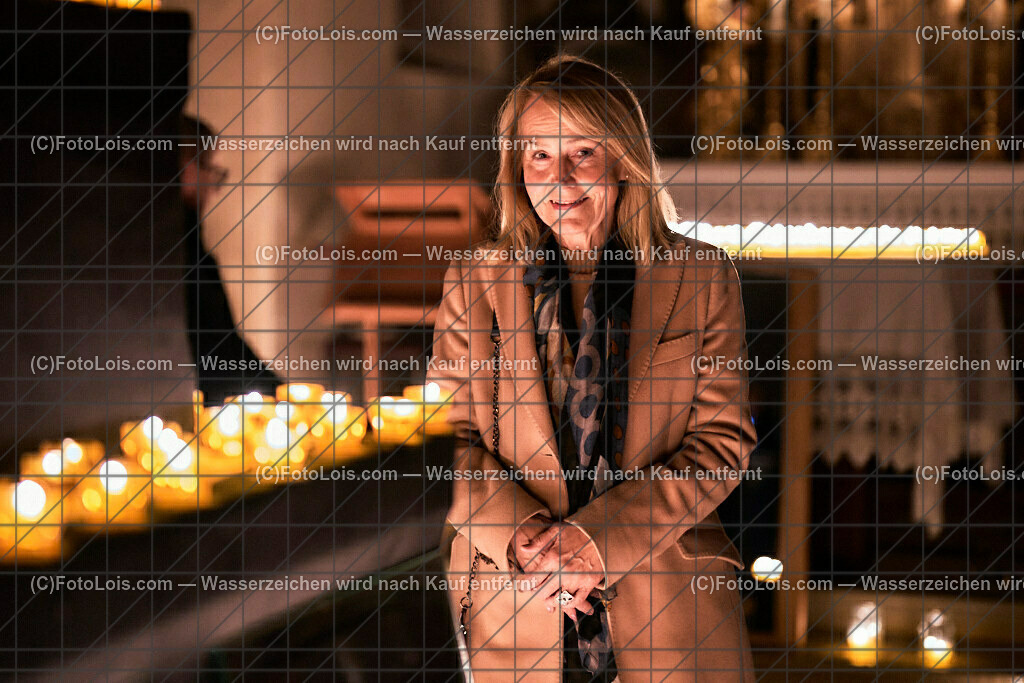 ALS2269_NACHT der tausend LICHTER_Pfarrkirche Wieselburg | (C)FotoLois.com, Alois Spandl, NACHT der 1000 LICHTER in der Pfarrkirche Wieselburg, Di 31. Okt. 2023.