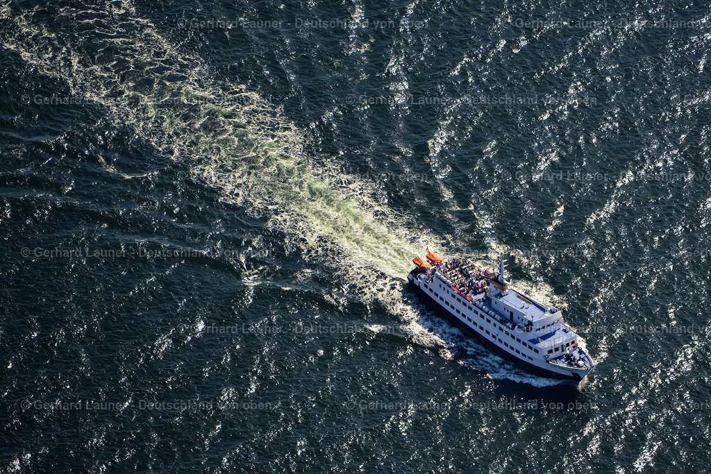 3637908 | SASSNITZ 25.08.2016 Passagier- und Fahrgast- Schiff " MS Cap Arkona " in Sassnitz an der Ostseeküste im Bundesland Mecklenburg-Vorpommern, Deutschland. Weiterführende Informationen bei: Adler-Schiffe GmbH & Co. KG. // Passenger ship " MS Cap Arkona " in Sassnitz at the baltic coast in the state Mecklenburg - Western Pomerania, Germany. Further information at: Adler-Schiffe GmbH & Co. KG. Foto: Gerhard Launer