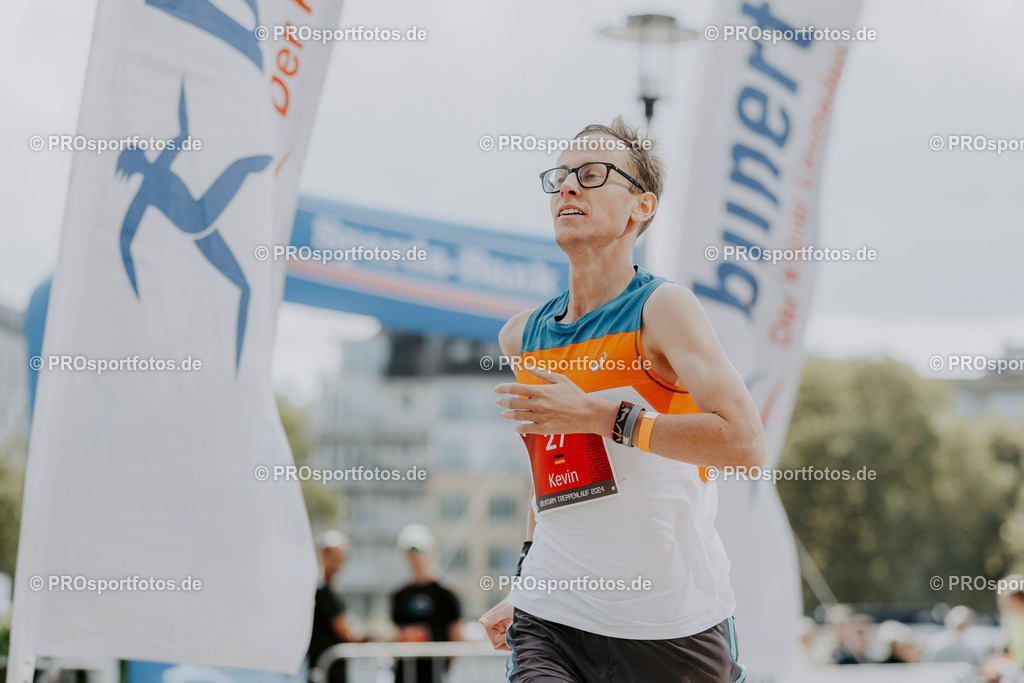 240825_Treppenlauf-78 | Professionelle Fotos Ihrer Laufsportveranstaltung.