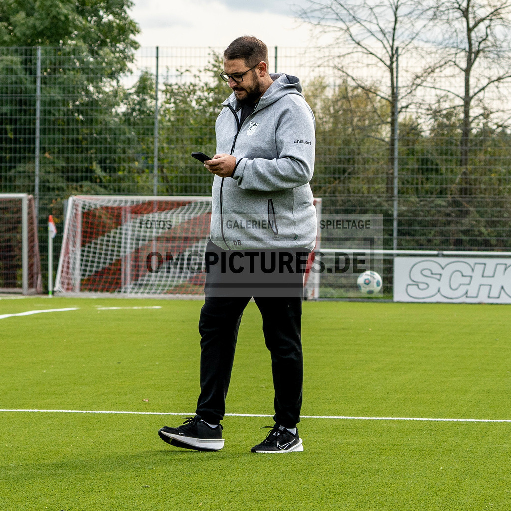 _DSC3439 | www.omgpictures.de, Sportfotograf, Verein, Fotograf, Baden Württemberg, Stuttgart, Heilbronn, omgpictures, Spieltag,  - Realisiert mit Pictrs.com