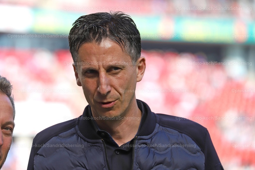 xSSC09032501043 | 09.03.2025, xsscx, Frauen Fußball, 1. FC Köln - FC Bayern München, 1. Fußball Bundesliga, 16. Spieltag, RheinEnergie-STADION, Saison 2024 2025: Christian Keller (Sportdirektor des 1. FC Köln) DFB regulations prohibit any use of photographs as image sequences and or quasi-video. Nordrhein-Westfalen Deutschland