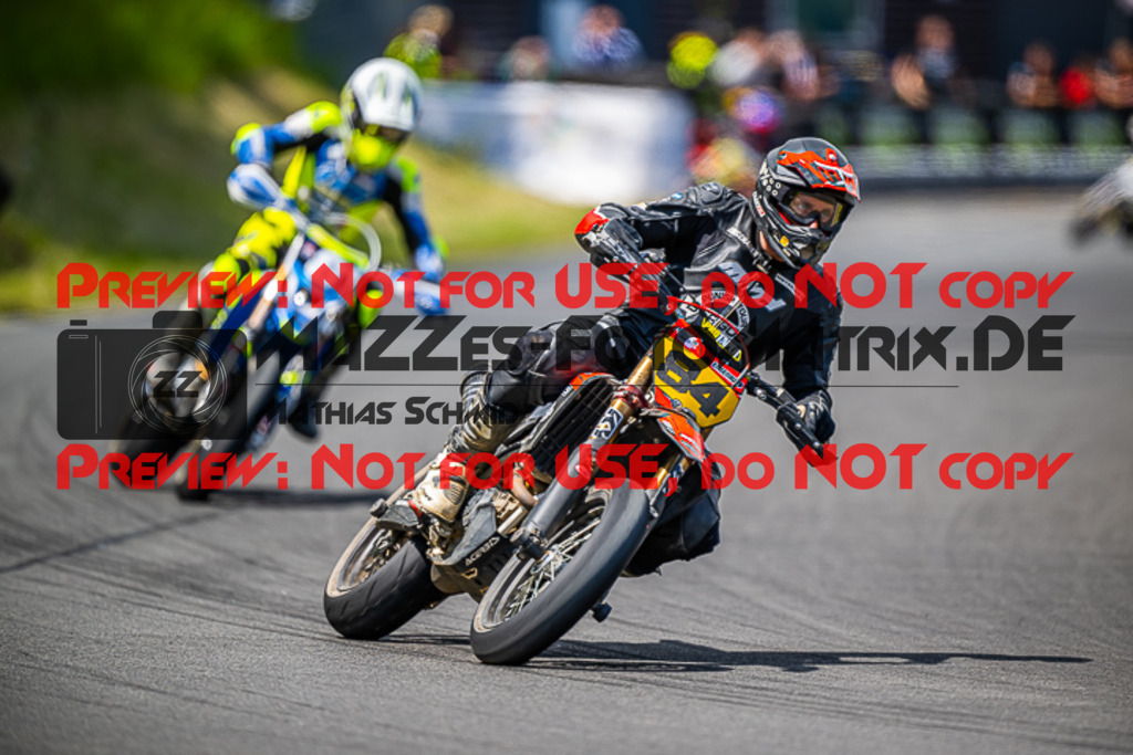 MaZZes_FotoMatrix_220529_7467 | Fotograf Mathias Schmid
Sportfotograf,
Eventfotograf,
Hochzeitsfotograf,
Portraitfotograf