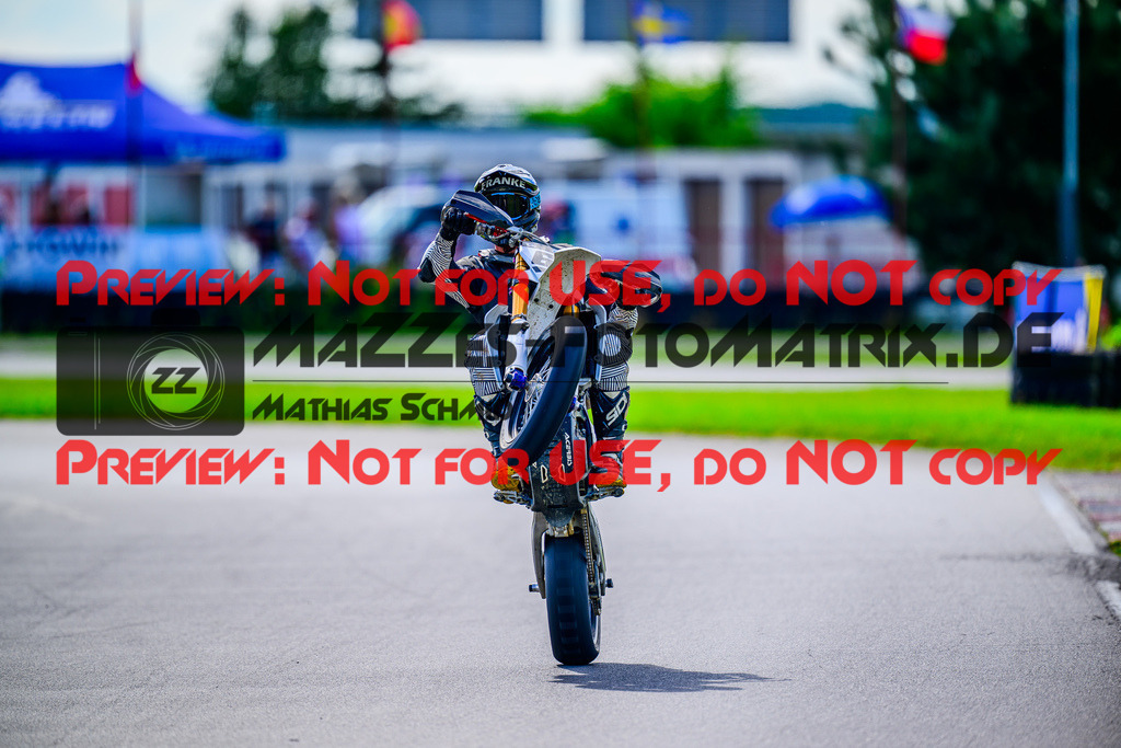 MaZZes_FotoMatrix_240714_6007705_9790 | S3