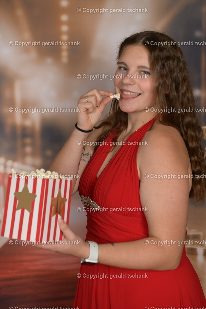 MT1_4323 | Wählen Sie hier bitte Ihr bestes Foto aus, mit diesem Bild wird Ihr Set produziert. Sollten Sie kein Bild wählen oder mehrere suchen wir das Beste aus!