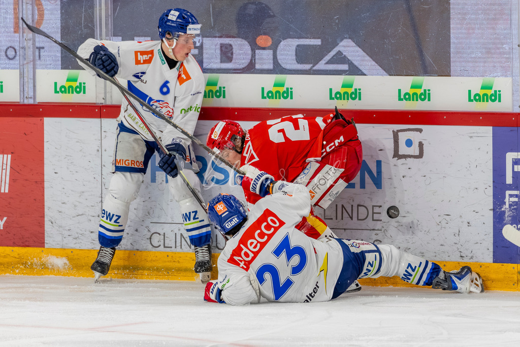EHCB vs GCK 20260104-6457 | Sportbilder, Sportfotograf, Hochzeits- und Eventfotografin, Flugshows, Portraits und Tiershooting, Aviation, Downhill, Nationalleague, Swissleague, International