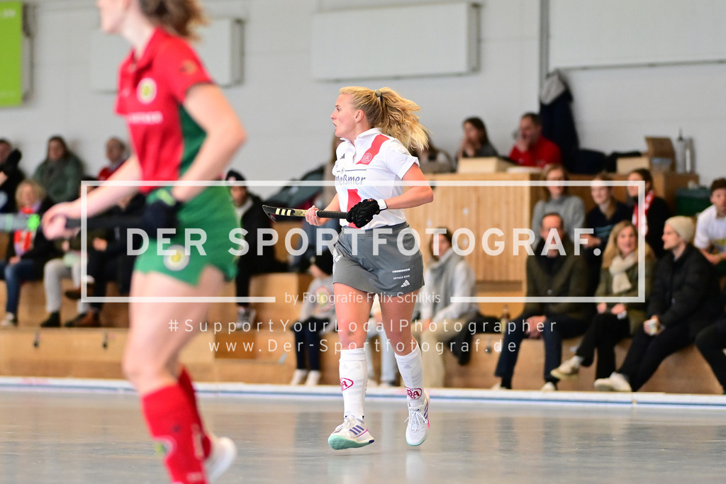 Hockey I Frauen I Saison 2024-2025 I 1. Bundesliga Nord I 5. Spieltag I Hamburger Polo Club - Der Club an der Alster I 14.12.2024 I 019746 | Der Sportfotograf. - Realized with Pictrs.com