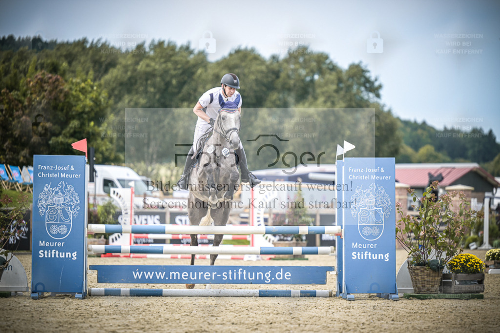 DOS_4746 | Entdecke hochwertige Reitturnierfotos von Foto Oger. Professionell, emotional und authentisch – jetzt Lieblingsmomente im Shop bestellen. - Realisiert mit Pictrs.com