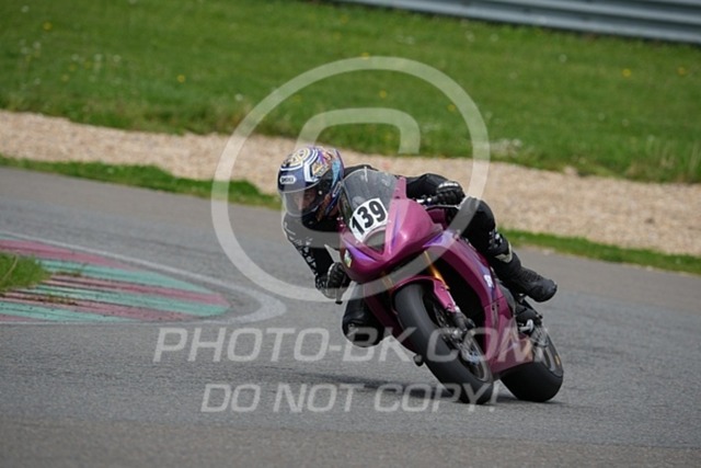 2024_05_13_PBK_15732 | Sportfotografie; SlowMotion; Video; Rennstrecke; Hafeneger; Speer; Racing; RSE; BMW; CBO; Trackday; Motorsportarena; Hockenheimring; Brno; Most; Barcelona; Valencia