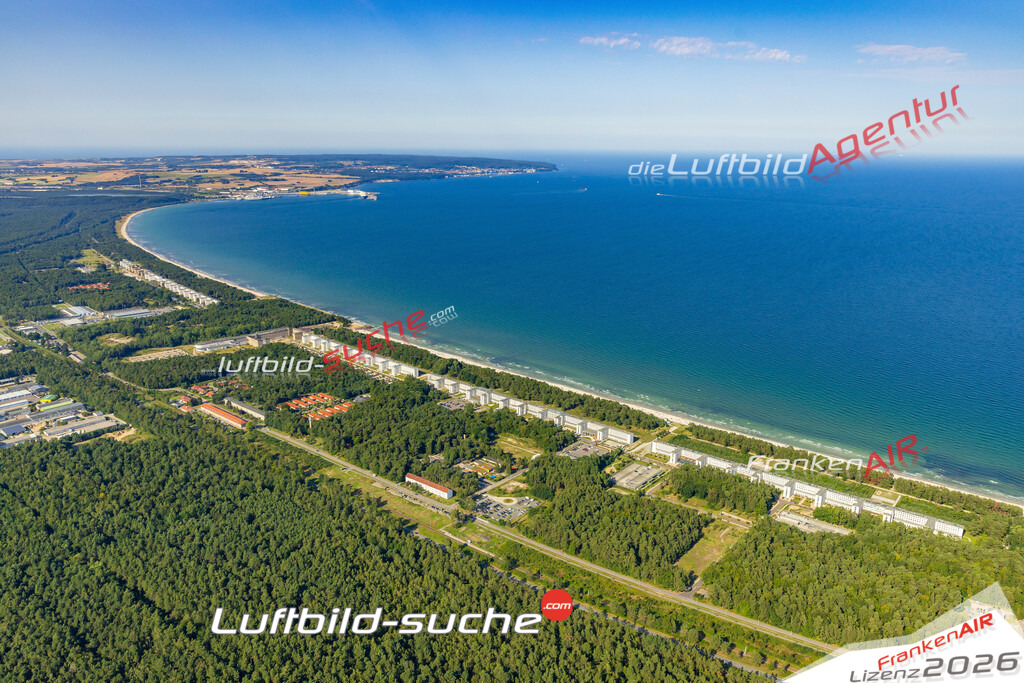 Schöne Luftaufnahme als Geschenk in Prora Binz - Die Luftbildaufnahme wurde 2025 vom UL-Flugzeug heraus erstellt ( keine Drohne ) - Hochauflösende Luftaufnahme -Nicht vergleichbar mit Google Maps oder Satelittenbilder- Die Geschenkidee !Mit Lizenz und Bildrechte bestellbar