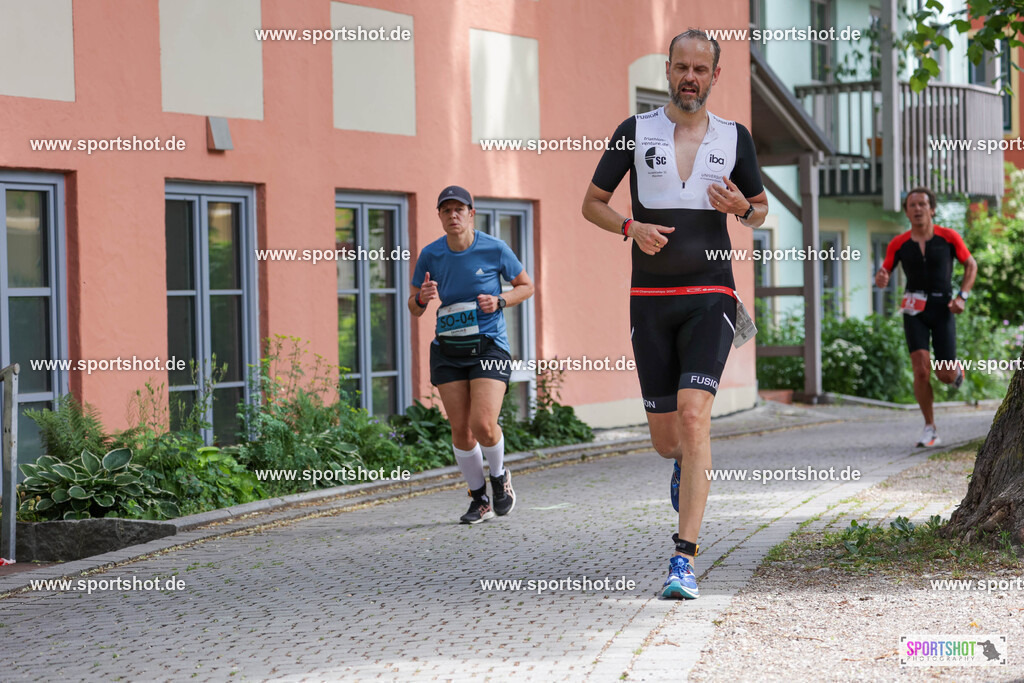 KSZ_6525 | Stadttriathlon Erding 2025. #yourpictrs #sportshot_your_pictrs @Sportshotphotography #stadttriathlonerding Copyright: www.sportshot.de