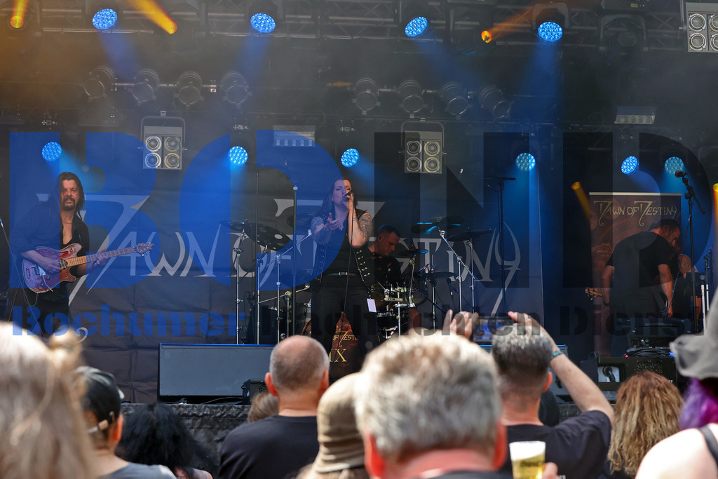 20250704-Castle-Rock_DAWN-OF-DESTINY_Steinberg-IMG_7258 | Castle Rock Mülheim Ruhr Eröffnung - Realisiert mit Pictrs.com