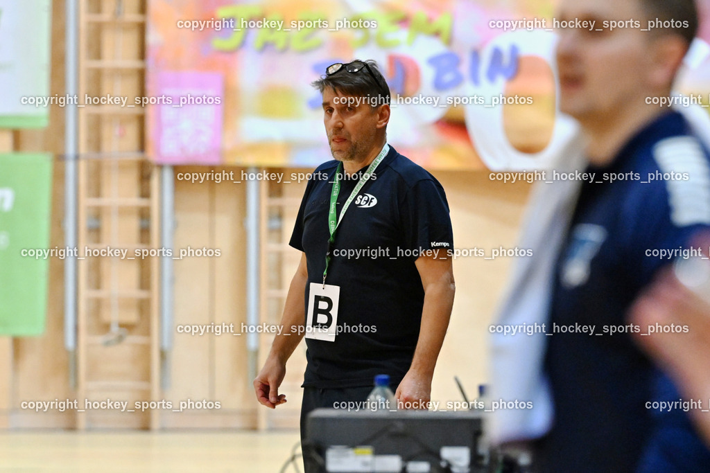 SC Ferlach vs. roomz JAGS Vöslau | Headcoach SC Ferlach BEGUS RobertSC Ferlach vs. roomz JAGS Vöslau, SC Ferlach vs. roomz JAGS Vöslau am 08.11.2025 in Ferlach (Ballspielhalle Ferlach), Austria, (Photo by Bernd Stefan)
