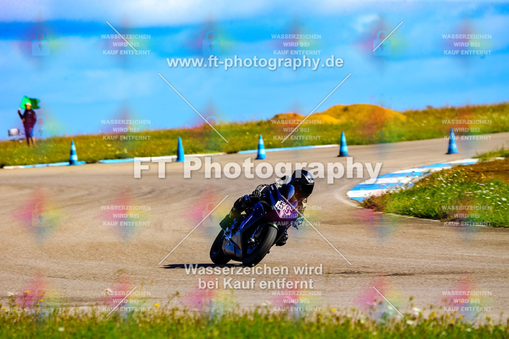 058-5127 | Hier findet Ihr Bilder von Touristenfahrten auf der Nürburgring Nordschleife oder von anderen Veranstaltungen die ich besucht habe. Viel Spass beim Durch Schauen 