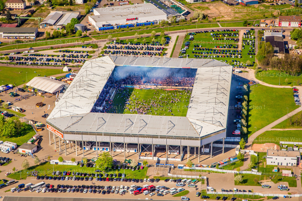 1. FC Magdeburg Foto Aufstieg 3. Bundesliga MDCC FCM -9368 | MDCC Arena Spielstätte des 1. FCM Magdeburg auch Krügelstadion genannt - Realisiert mit Pictrs.com