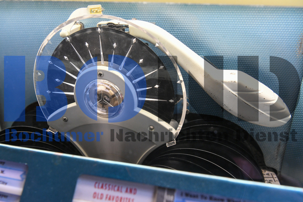 CSC_MOFBHF20250712-5 | bond - Realisiert mit Pictrs.com