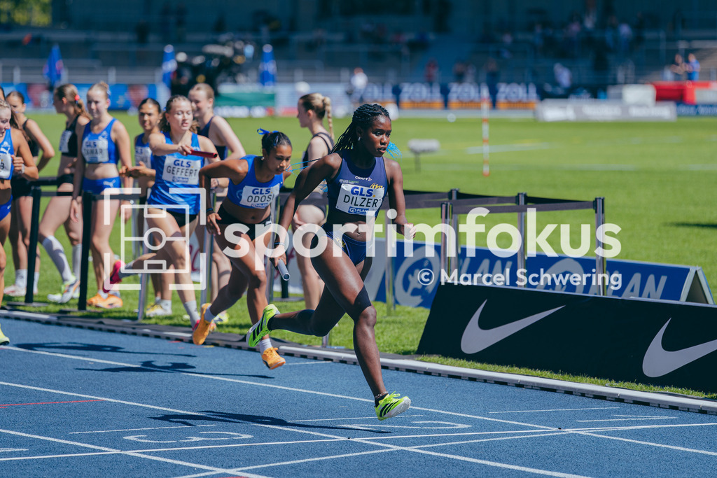 Deutsche Meisterschaften der Frauen und Männer 2026 | Jeanne Dilzer, Post-Sportverein Trier, U20 4x400-Meter-Staffel, Deutsche Meisterschaften der Frauen und Männer 2026, Lohrheidestadion Bochum-Wattenscheid, 25.07.2026. Foto: Marcel Schwering / sportimfokus - Realisiert mit Pictrs.com