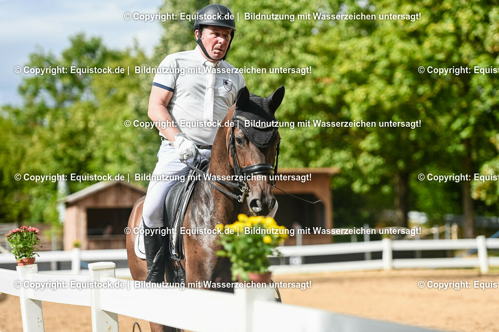 20230716_01_Dressurprüfung Kl.M_0561 | equistock