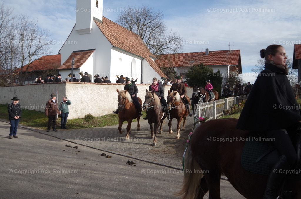 IMGP0777 | fotografiert von Axel PollmannLeonhardi Wallfahrt Benediktbeuern und Murnau, Fronleichnam, Fasching, Landschaft im Loisachtal und Benediktbeuern  - Realisiert mit Pictrs.com