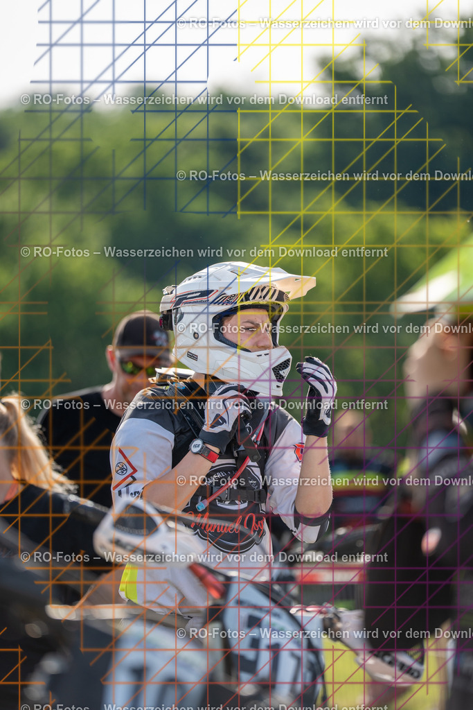 Wolfshausen 4 Lauf -62 | Sportfotografie von RO-Fotos: Motorsport, Motocross, Enduro, Laufveranstaltungen und Triathlon. Professionelle Fotos von Sportlern und Events. - Realisiert mit Pictrs.com