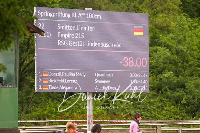 DKP41853 | Turniersportfotografie; Pferdefotografie; Dressurfotografie