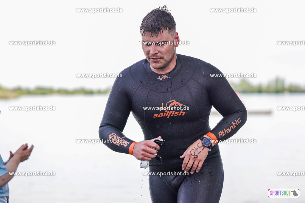 VJ__7183 | Stadttriathlon Erding 2025. #yourpictrs #sportshot_your_pictrs @Sportshotphotography #stadttriathlonerding Copyright: www.sportshot.de