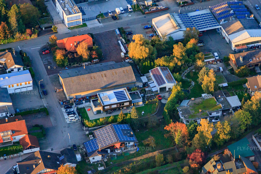 Luftbild: Industriegebiet Am Kleinwald mit Peter Müller Zimmerei in Herxheim bei Landau im Bundesland Rheinland-Pfalz in Deutschland. Foto: IMG_60733.jpg vom 24.10.2013 durch Werner Riehm/FLY-FOTO.deWWW.MUELLER-HERXHEIM.DE