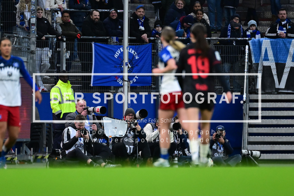 Fußball I Frauen I Saison 2025-2026 I Bundesliga I 22. Spieltag I Hamburger SV - Bayer 04 Leverkusen I 140541 | Der Sportfotograf. - Realisiert mit Pictrs.com