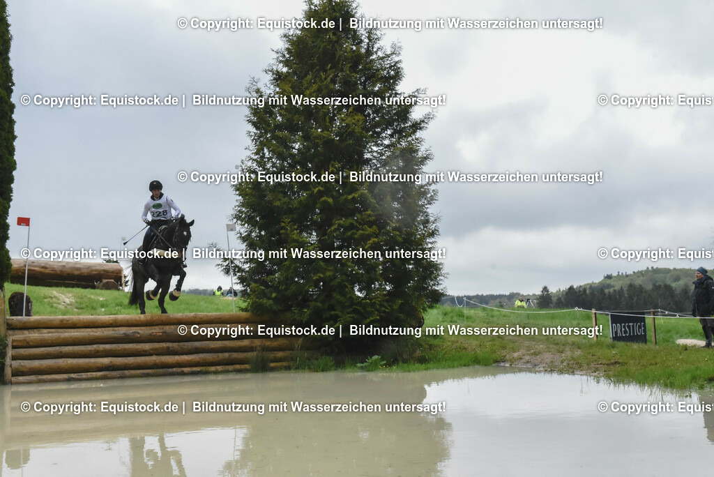 20230513_CCI2_Section2_Gelände_0423 | equistock