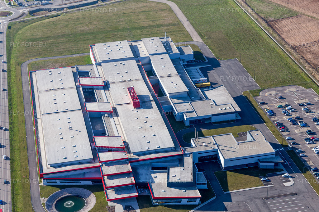 Vue aérienne: Locaux de l'usine SEW-USOCOME à Brumath, Bernolsheim à Mommenheim dans le département Bas Rhin, France – .Photo: IMG_097637.jpg prise le 16/03/2017 par Werner Riehm/FLY-FOTO.eu – Résolution de l'original: 5472 x 3648 px