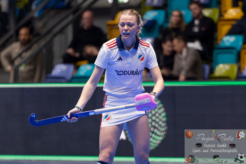 Volvo E.R.B. Final 4 Halbfinale Frauen: Mannheimer HC - Düsseldorfer HC, 25.01.2025 | Verena Neumann (Mannheimer HC #19), Freisteller, Portrait, Porträt, Mannheimer HC - Düsseldorfer HC, Frankfurt, Süwag Arena, 25.1.2025 - Realisiert mit Pictrs.com