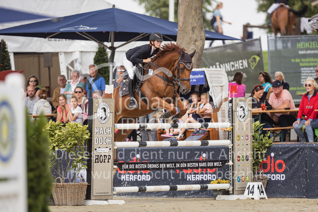 230728_BHO_2PhM2_1-714 | Deine schönsten Turniermomente als professionelle Fotos! Entdecke hochwertige Pferdesport-Fotografie im Online-Shop. Jetzt Fotos finden & bestellen!