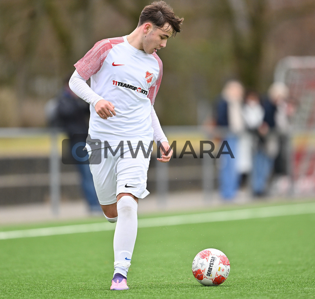 Fussball I Herren I Saison 2025-2026 I Bundesliga I 6. Spieltag I Eintracht Frankfurt - FC Bayern München  | MWMARA - Realisiert mit Pictrs.com