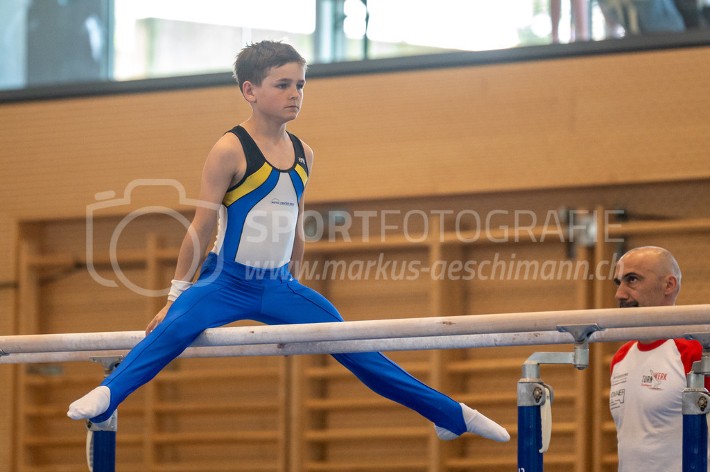 104. Zürcher Kunstturnertage Neftenbach - 15. May 2022 | 104. Zürcher Kunstturnertage Neftenbach
Turnhalle Ebni, Neftenbach
Programm 1 (P1)
Bild: Sportfotografie Markus Aeschimann | www.markus-aeschimann.ch - Realisiert mit Pictrs.com