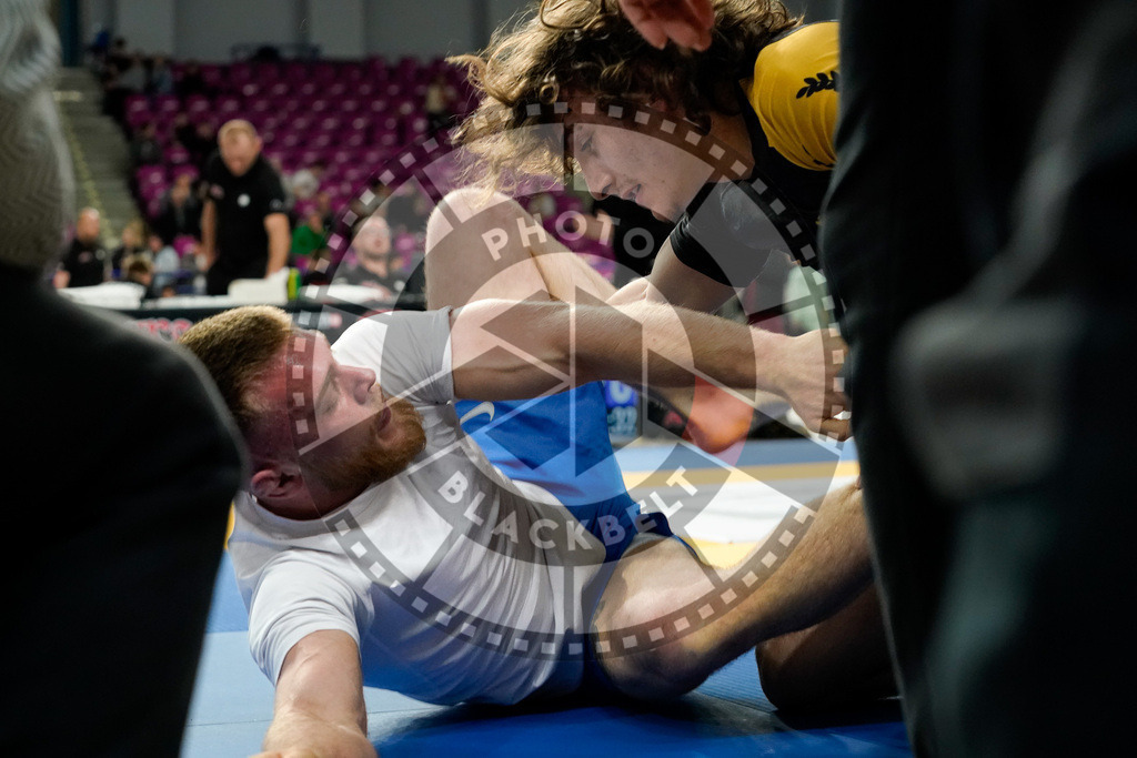 20250518PBB0939 | Athletes compete during the second day of the ADCC Amateur World Championship on May 18, 2025 in Warsaw, Poland. © Chiara Dazi / photoblackbelt