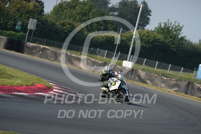 2024_08_15_PBK_12438 | Sportfotografie; SlowMotion; Video; Rennstrecke; Hafeneger; Speer; Racing; RSE; BMW; CBO; Trackday; Motorsportarena; Hockenheimring; Brno; Most; Barcelona; Valencia