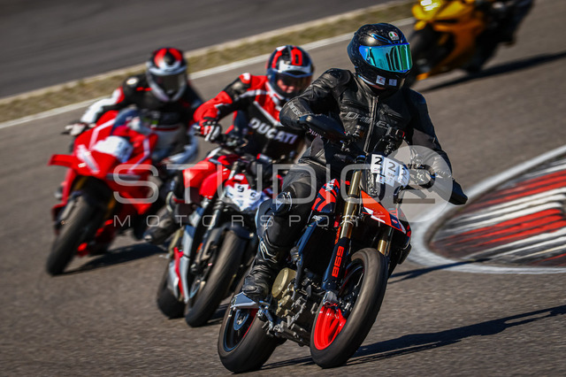 0222-260526NBR-027_222 | Deine Full-Service-Agentur für ✔️Videoproduktionen und ✔️Motorsportfotografie Jetzt Angebot anfragen!