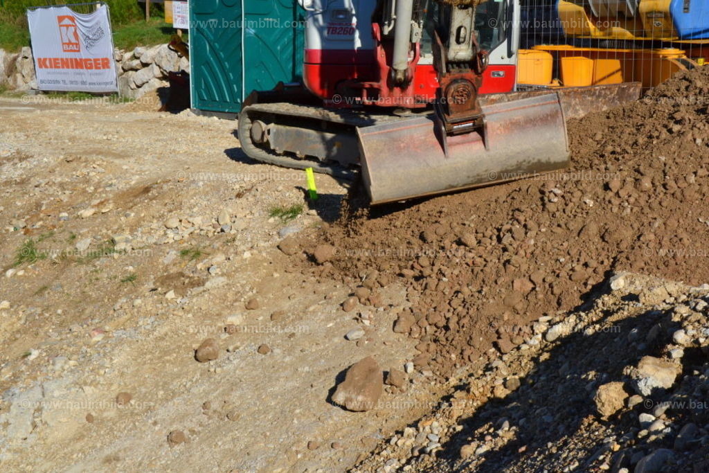 bib-lg02-erdarbeiten-0139 | Nach LV-Leistungsgruppen sortierte Detailfotos über den Bau eines Hauses. Alle Hausbau-Bilder direkt vom Urheber und Autor der Website Haus-Selber-Bauen.com