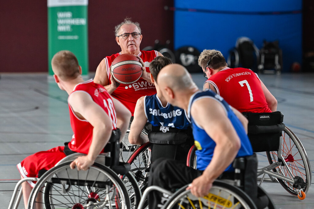 2026-02-22-Ralph_Kunze-1967 | Ralph Kunze - Realisiert mit Pictrs.com